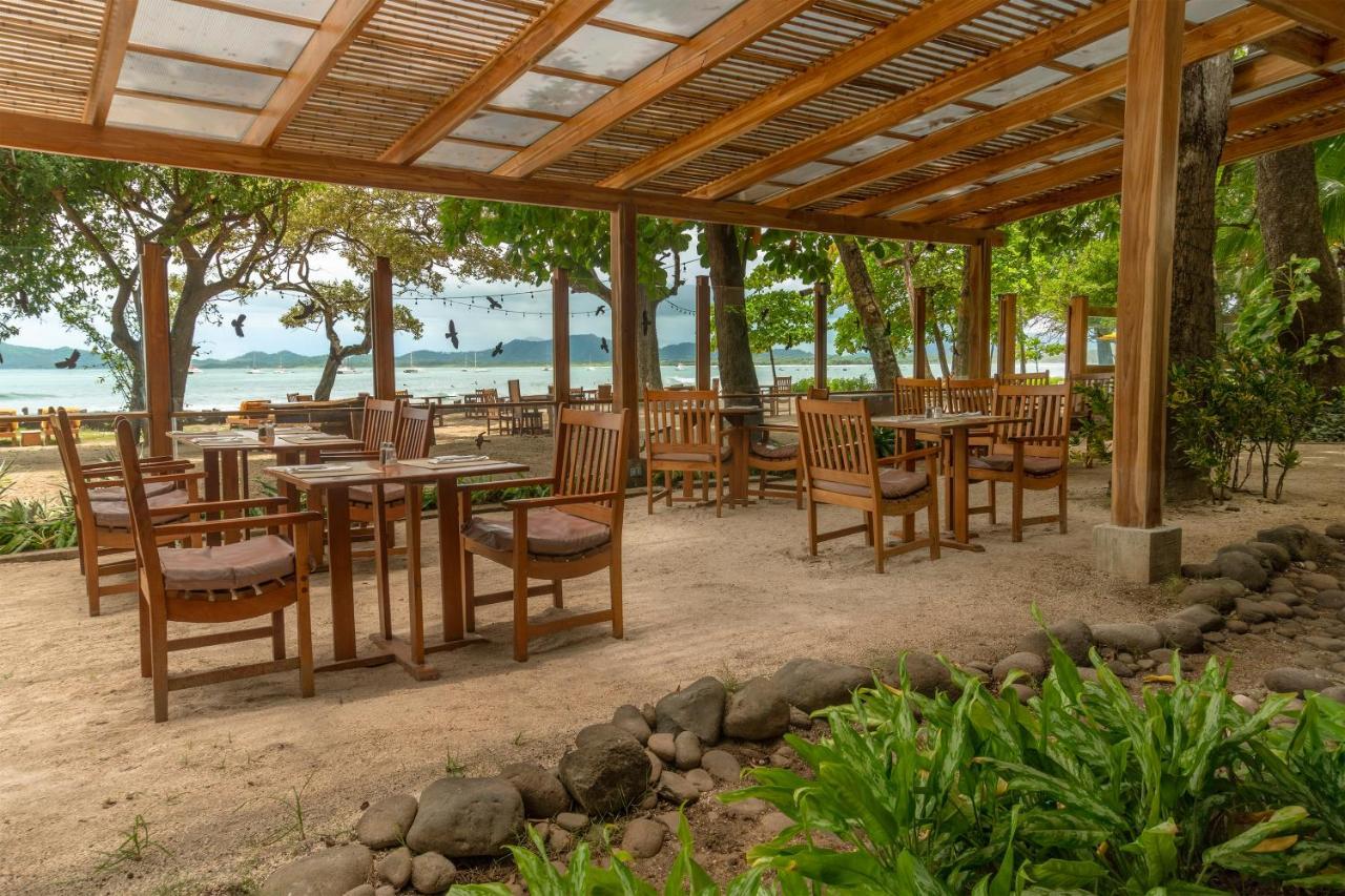 Capitan Suizo Beachfront Boutique Hotel Tamarindo Exterior photo