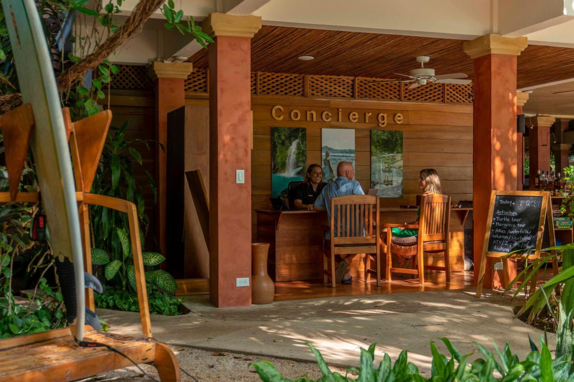 Capitan Suizo Beachfront Boutique Hotel Tamarindo Exterior photo